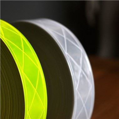 „Hi Vis“ šviesą atspindinti juosta drabužiams